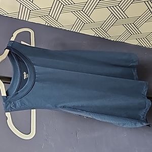 142 Old Navy ultralight active shirt NWT